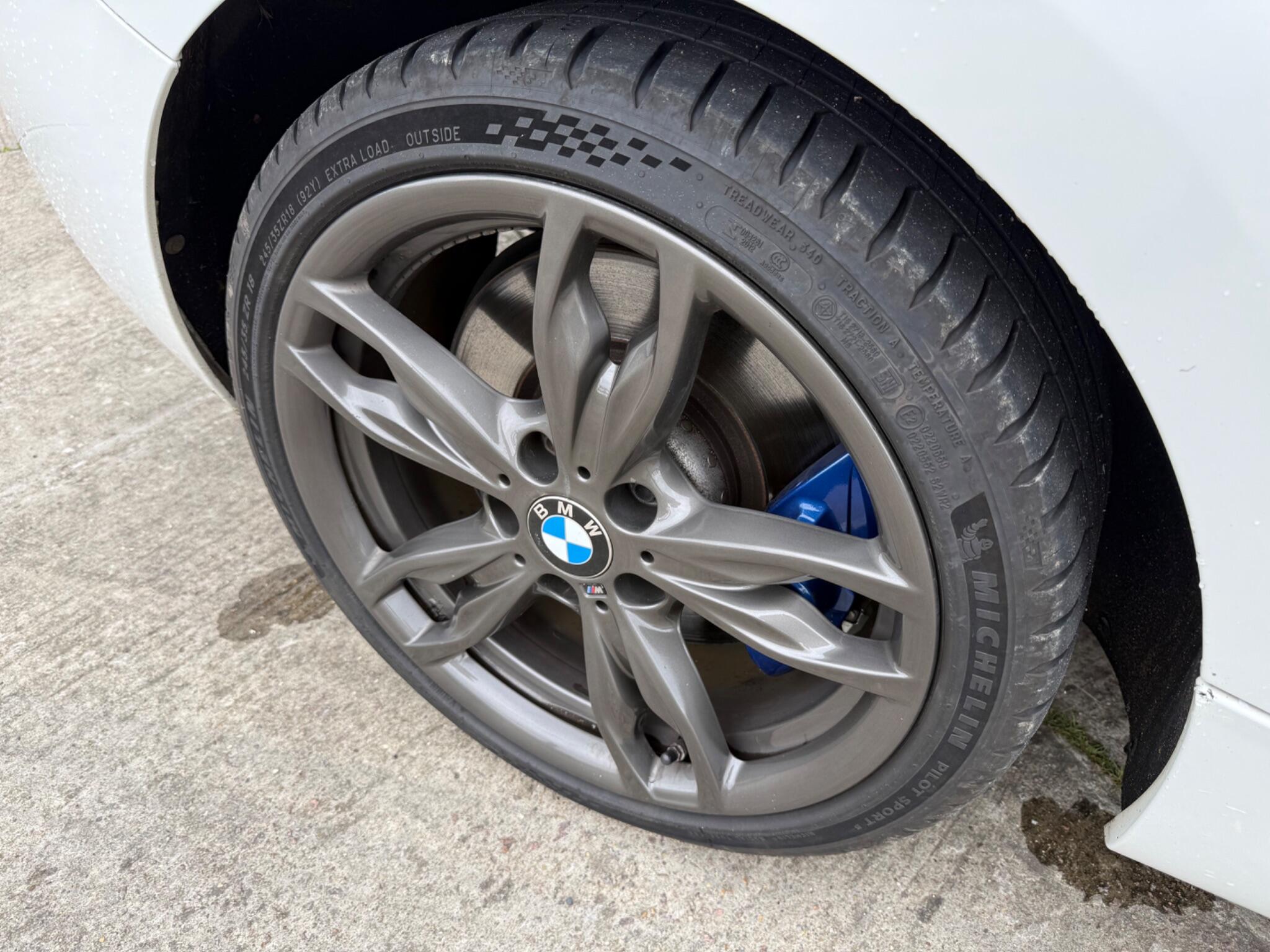 BMW 1 Series 3.0 M135i Euro 6 (s/s) 3dr — photo 78 of 92
